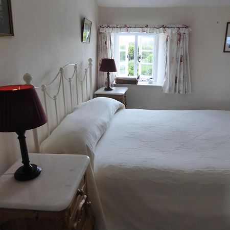 Lower Tresmorn Farmhouse Crackington Haven Экстерьер фото